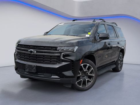 Used 2022 Chevrolet Tahoe RST w/ Luxury Package image 2
