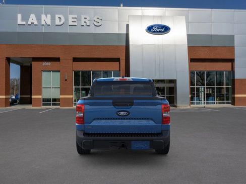 New 2025 Ford Maverick XLT image 5