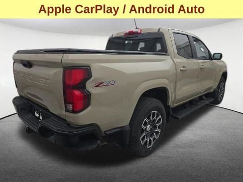 Used 2024 Chevrolet Colorado Z71 w/ Z71 Convenience Package 2 AWD/4WD image 5