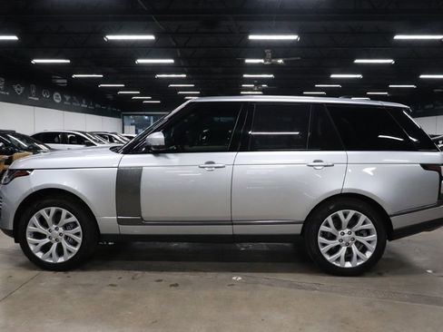 Used 2020 Land Rover Range Rover HSE image 2