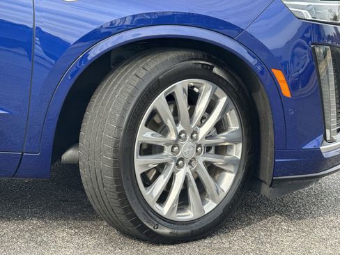 Used 2024 Cadillac XT6 Premium Luxury w/ Platinum Package image 12