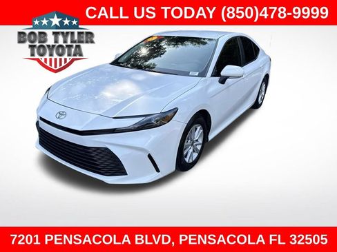 Used 2025 Toyota Camry LE FWD image 1