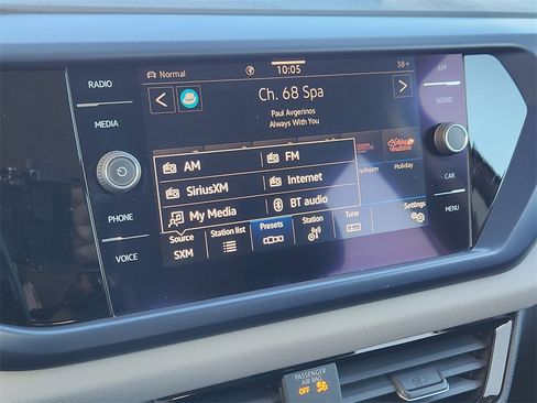 Used 2022 Volkswagen Taos SE image 11