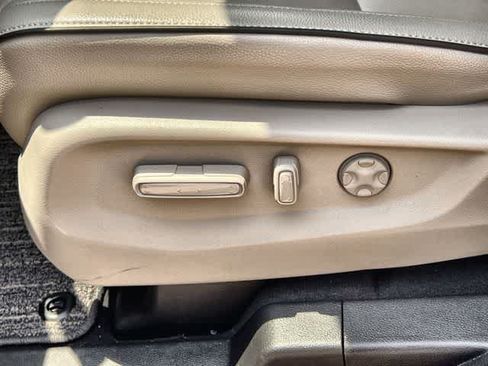 Used 2025 Honda Odyssey Touring image 31