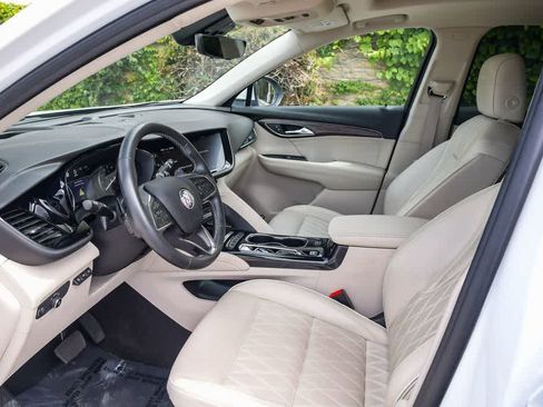 Used 2023 Buick Envision Avenir AWD/4WD image 17