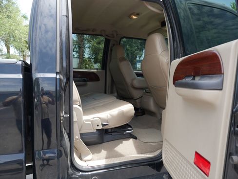 Used 2006 Ford F250 Lariat AWD/4WD image 76