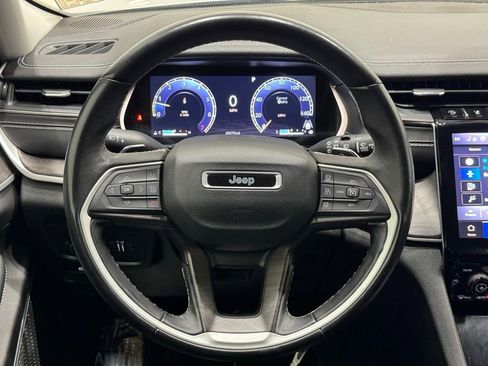 Used 2022 Jeep Grand Cherokee L Limited image 30