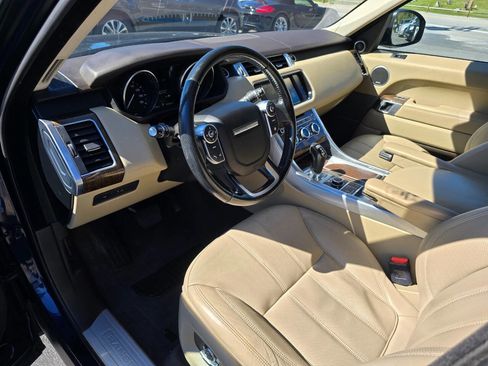 Used 2016 Land Rover Range Rover Sport HSE image 12