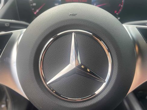 New 2026 Mercedes-Benz GLA 250 image 12