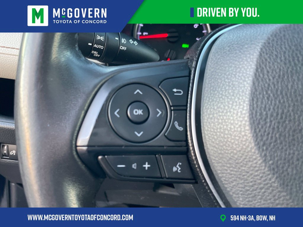 Used 2019 Toyota RAV4 XLE w/ Convenience Package AWD/4WD image 16