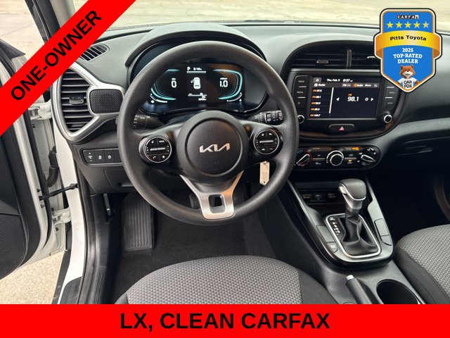 Used 2025 Kia Soul LX FWD image 17