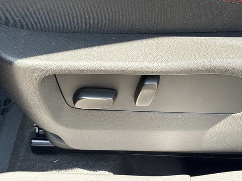 Used 2023 Buick Envision Essence w/ Sport Touring Package FWD image 16