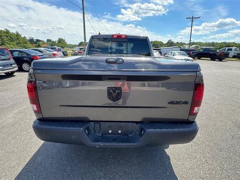 Used 2019 RAM 1500 Classic Warlock w/ Luxury Group AWD/4WD image 16