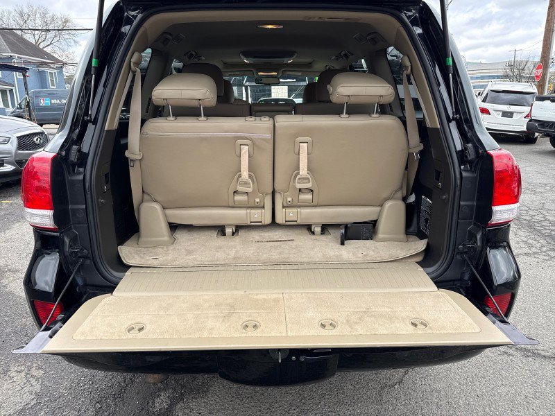 Used 2011 Toyota Land Cruiser AWD/4WD image 30