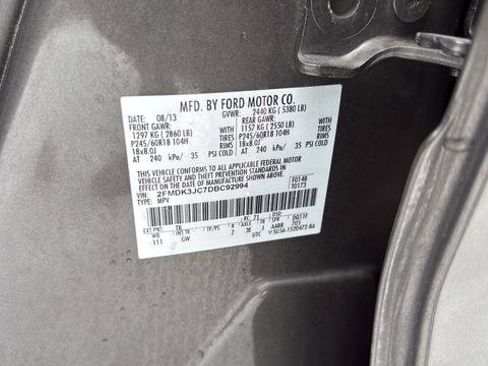 Used 2013 Ford Edge SEL FWD image 32