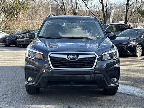 Used 2019 Subaru Forester Premium image 20