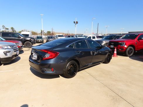 Used 2018 Honda Civic LX image 11