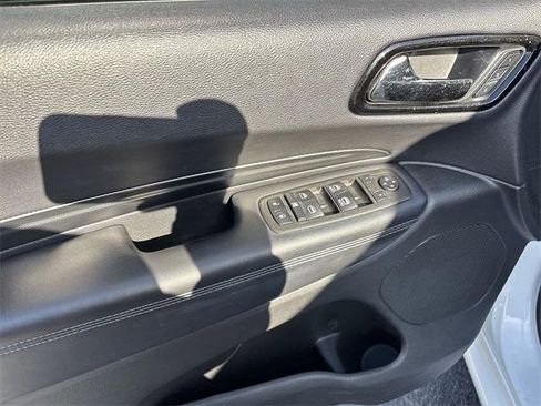 Used 2021 Dodge Durango GT image 14