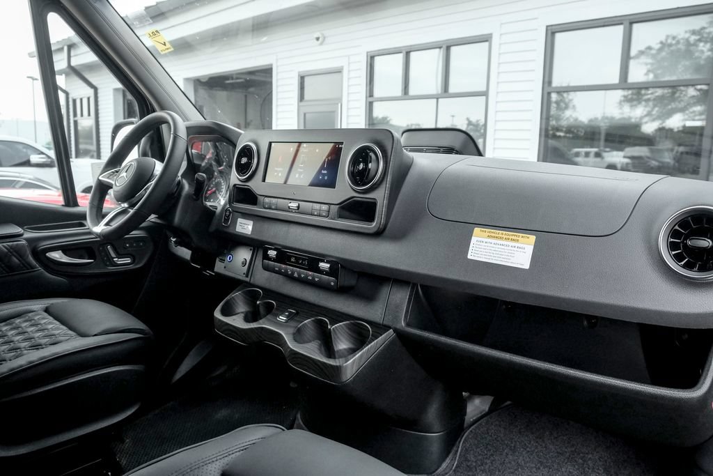 New 2026 Mercedes-Benz Sprinter 2500 image 26