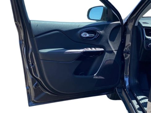 New 2023 Jeep Cherokee Altitude Lux w/ Lux Elite Package image 11