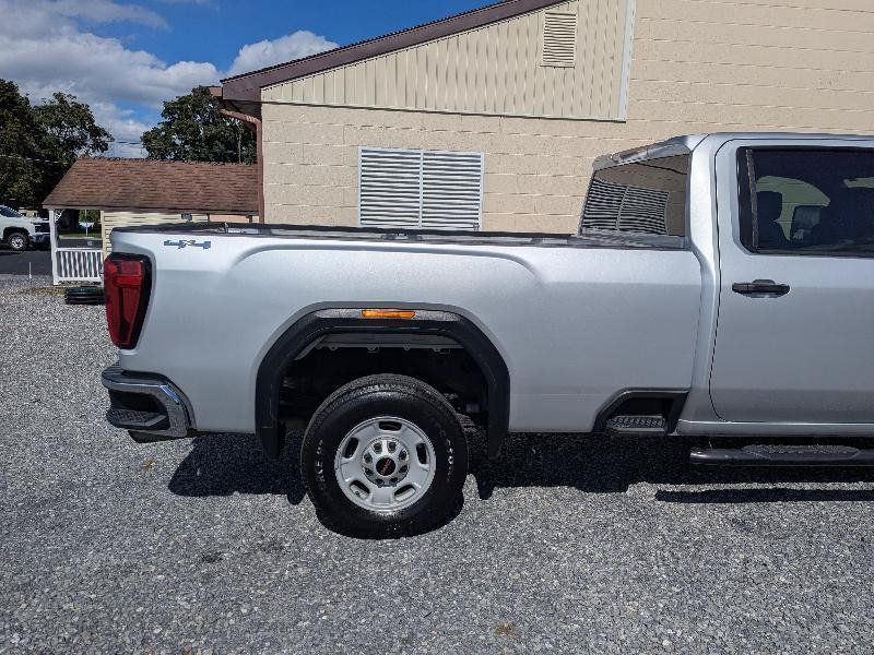 Used 2020 GMC Sierra 2500 4x4 Crew Cab w/ Convenience Package image 8