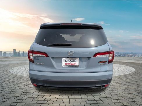 Used 2022 Honda Pilot TrailSport image 6