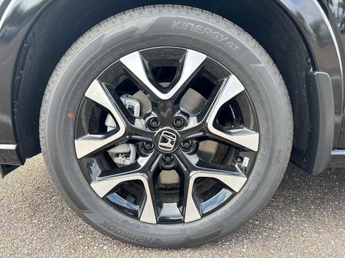 Certified 2026 Honda HR-V EX-L image 18