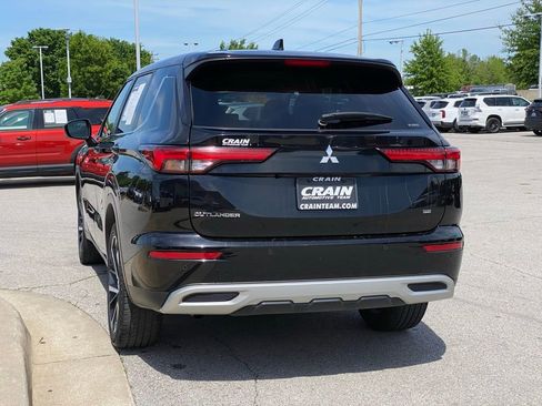 Used 2024 Mitsubishi Outlander SE AWD/4WD image 5