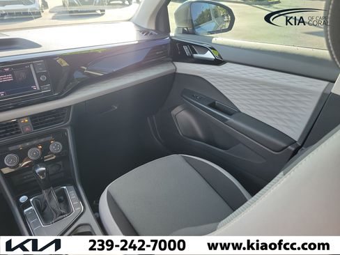 Used 2023 Volkswagen Taos S FWD image 16
