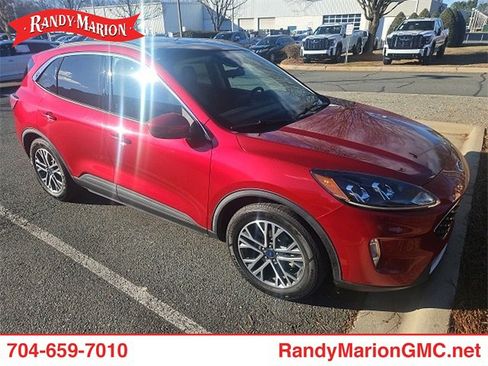 Used 2020 Ford Escape SEL image 2