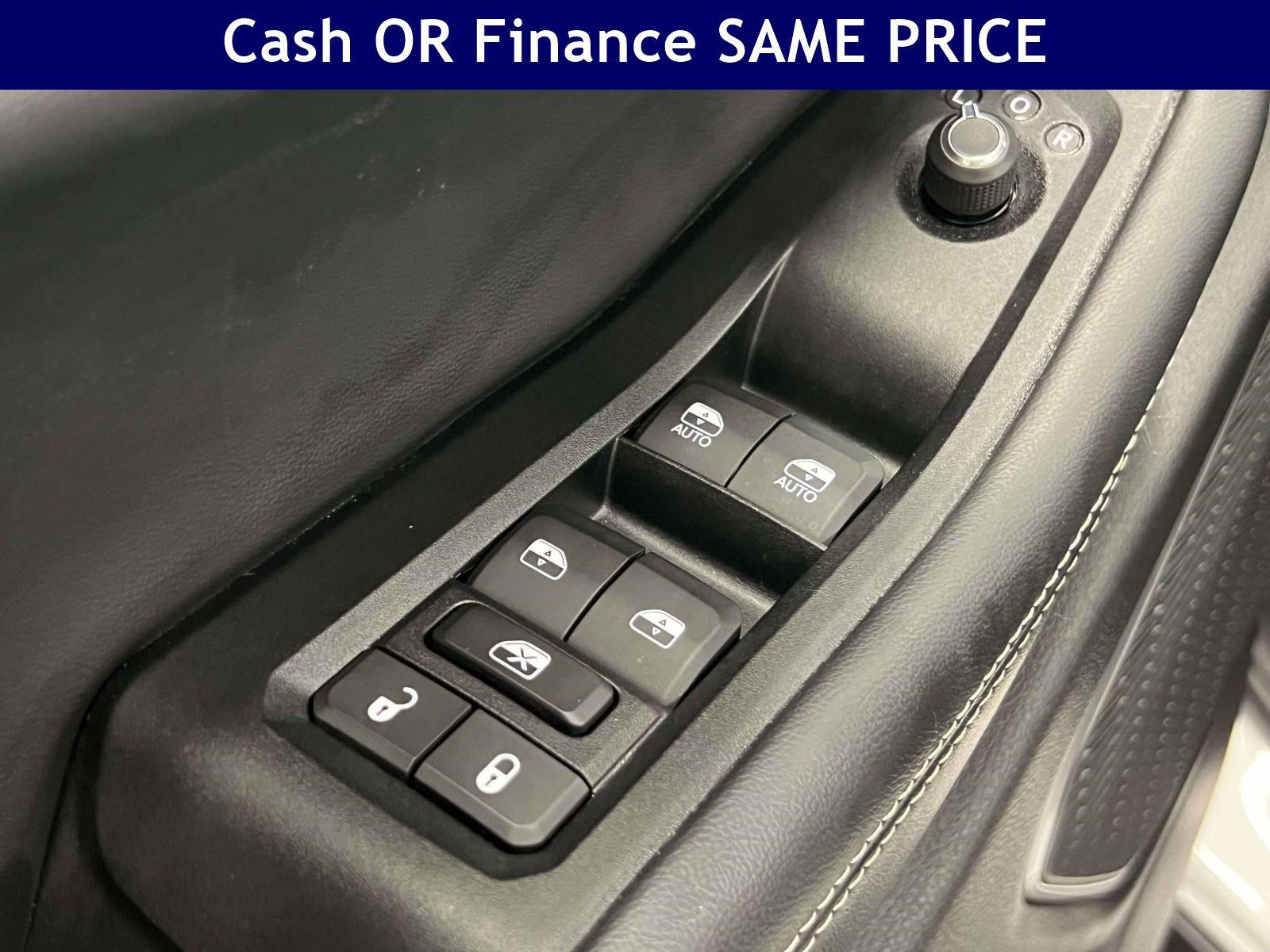 Used 2026 Jeep Grand Cherokee Limited w/ Limited Altitude Package AWD/4WD image 18