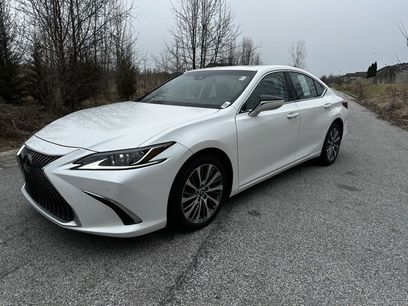Used 2019 Lexus ES 350 w/ Premium Package