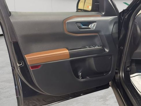 Used 2021 Ford Bronco Sport Outer Banks image 13