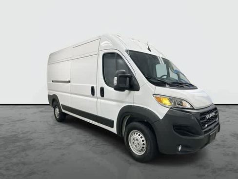Used 2025 RAM ProMaster 2500 w/ Convenience Group FWD image 5
