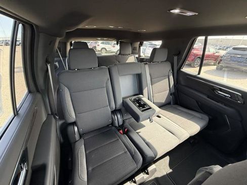 New 2026 Chevrolet Tahoe LS image 32