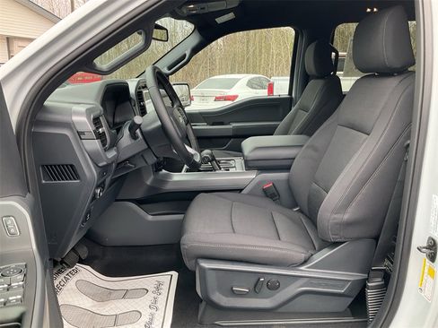 New 2025 Ford F150 XLT w/ Equipment Group 302A MID image 16