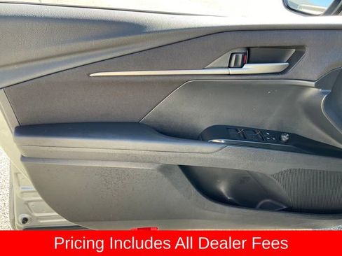 Used 2025 Toyota Camry LE FWD image 6