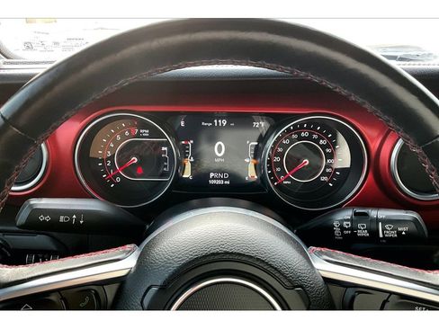Used 2018 Jeep Wrangler Unlimited Rubicon AWD/4WD image 23