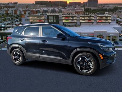 Used 2024 Kia Seltos EX