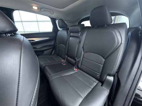 Used 2019 INFINITI QX50 Essential w/ Premium Heat Package image 36