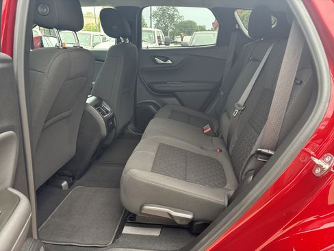 Used 2022 Chevrolet Blazer LT FWD image 13