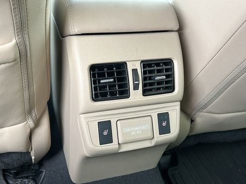 Used 2018 Subaru Outback 2.5i Limited image 24