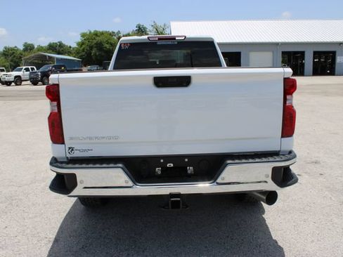 Used 2025 Chevrolet Silverado 2500 W/T w/ WT/CX Safety Package AWD/4WD image 9