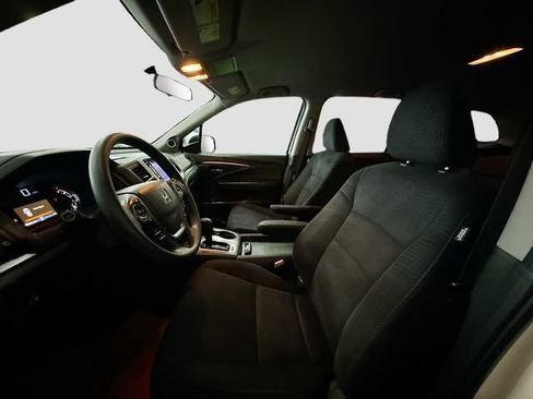 Used 2017 Honda Pilot EX image 20