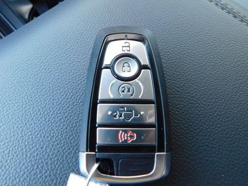 New 2025 Ford F150 Lariat w/ Equipment Group 501A Mid image 30