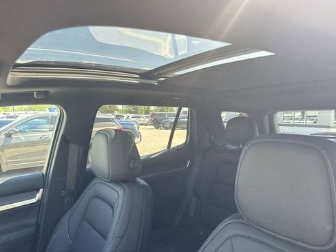 New 2026 GMC Terrain Elevation image 22