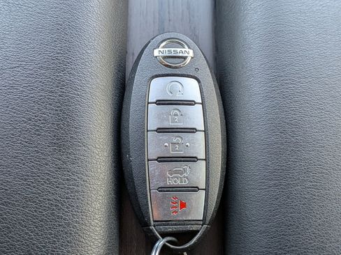 Used 2021 Nissan Murano Platinum w/ Cargo Package image 35