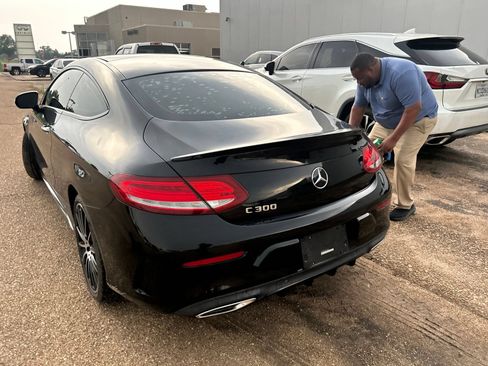 Used 2018 Mercedes-Benz C 300 Coupe image 37