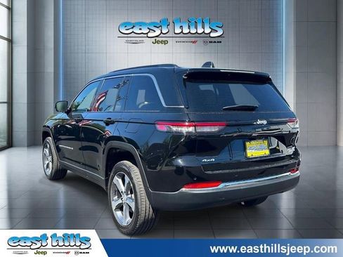 Certified 2025 Jeep Grand Cherokee Limited AWD/4WD image 5