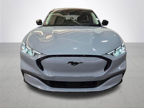 Certified 2024 Ford Mustang Mach-E Premium AWD/4WD image 4